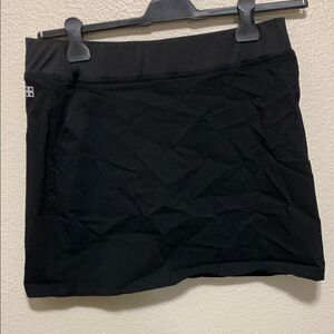 Swiss Alps Black Skort Size L Black